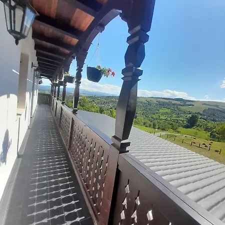 Quarto em Acomodações Particulares Mosia Dar In Rai Berbesti
