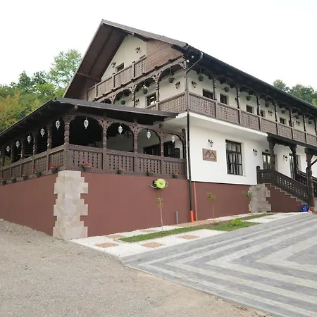 Mosia Dar In Rai Berbesti