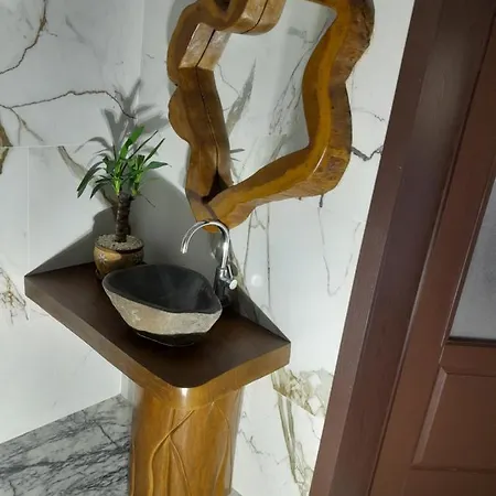 Mosia Dar In Rai Quarto em Acomodações Particulares