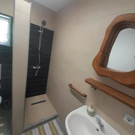 Quarto em Acomodações Particulares Mosia Dar In Rai *